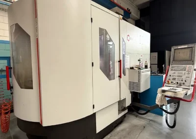 centro-di-lavoro-verticale-a-5-assi-hermle-usato-modello-c40up